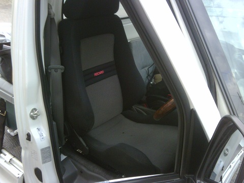 minicab_recaro.jpg